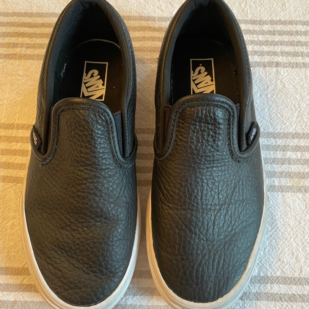 Youth leather Vans
